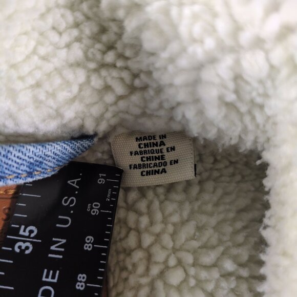 Levi’s Premium Mens S Sherpa Lined Denim Trucker Jacket Blue Western Light Wash - Picture 7 of 13